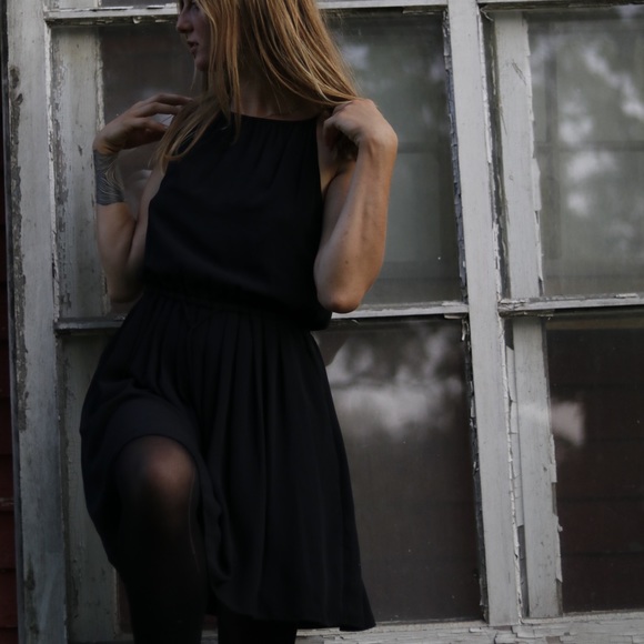 BR Black Cocktail Dress size 6 - Picture 3 of 7